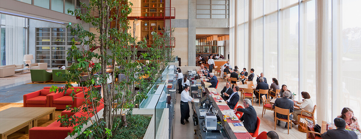 Tokyo American Club - Restaurant Service Attendant (Full-time)